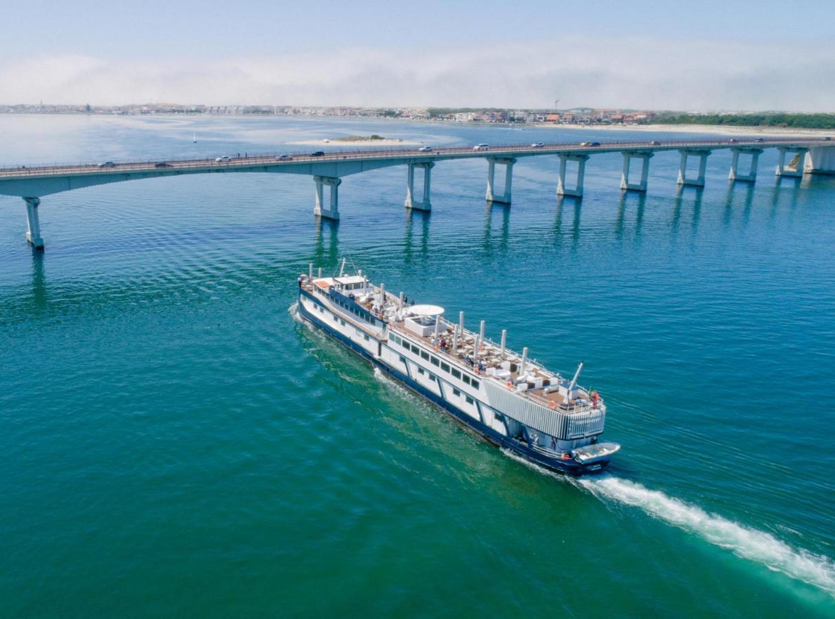 Costa Do Sal Hotel Boat Lounge Aveiro Bagian luar foto