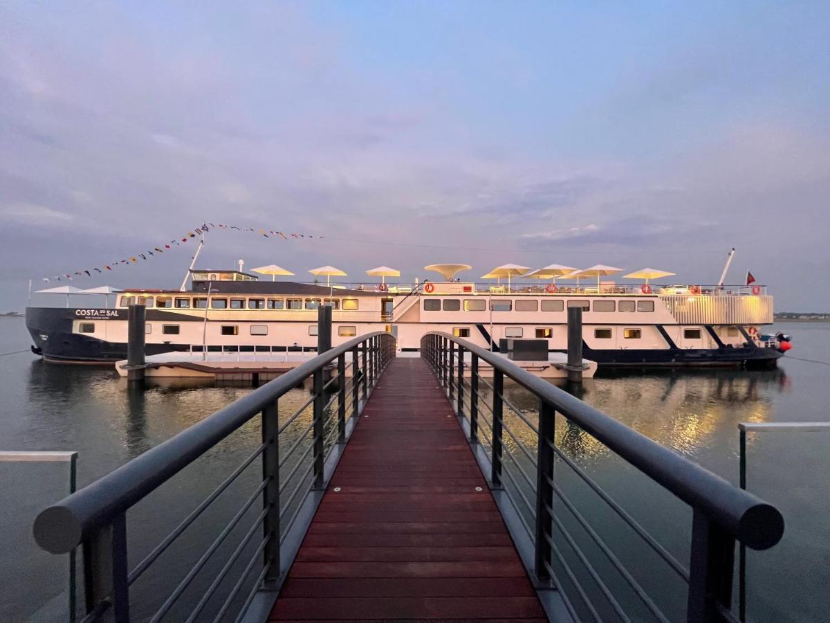 Costa Do Sal Hotel Boat Lounge Aveiro Bagian luar foto