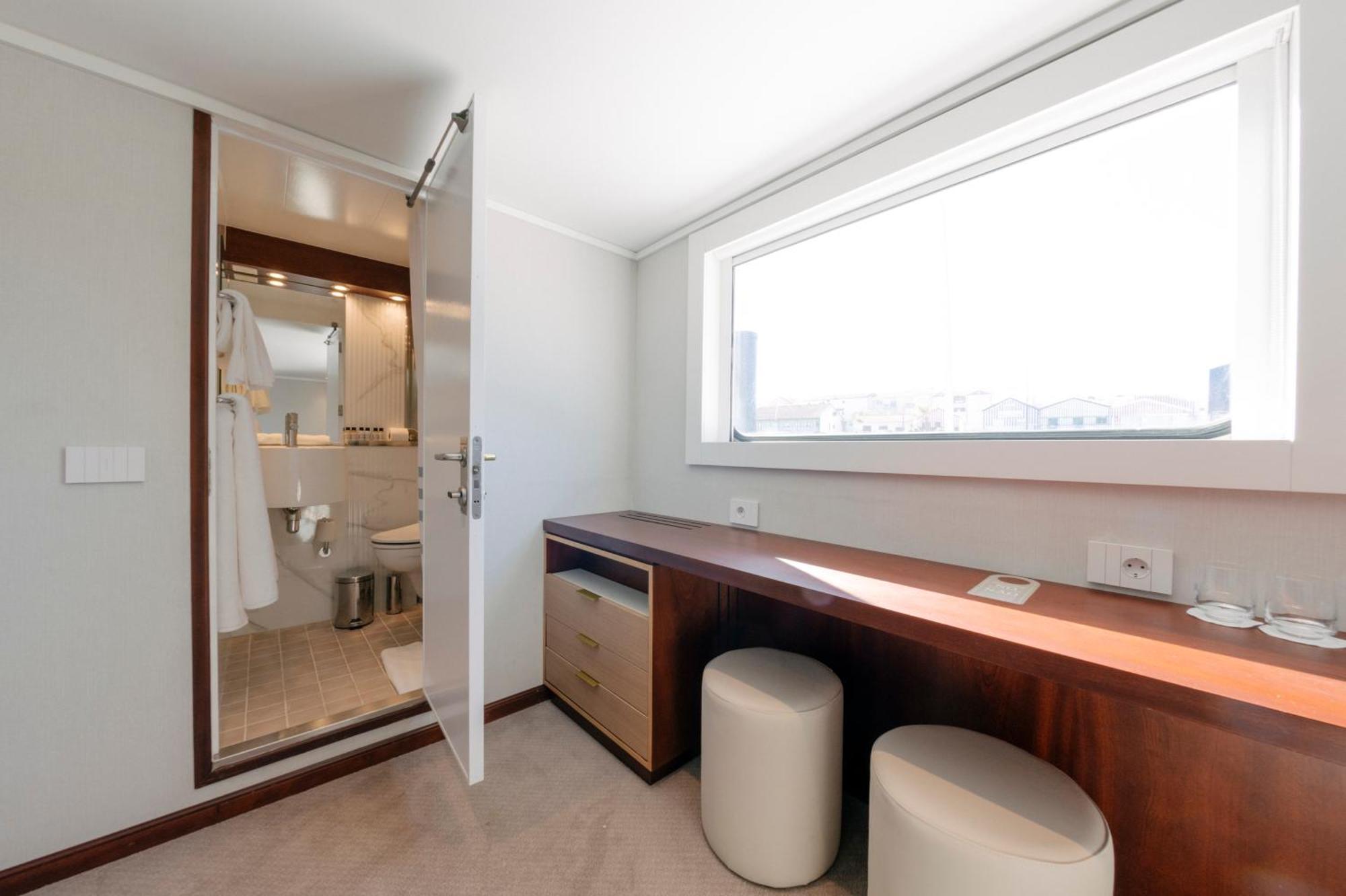 Costa Do Sal Hotel Boat Lounge Aveiro Bagian luar foto